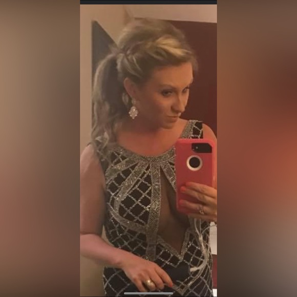 Size 10 BG Haute Dress wore once to a Mardi Gras ball ! Stunning - Picture 1 of 4